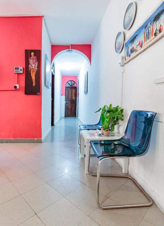 Bed and Breakfast Kelele Square Zanzibar Esterno foto