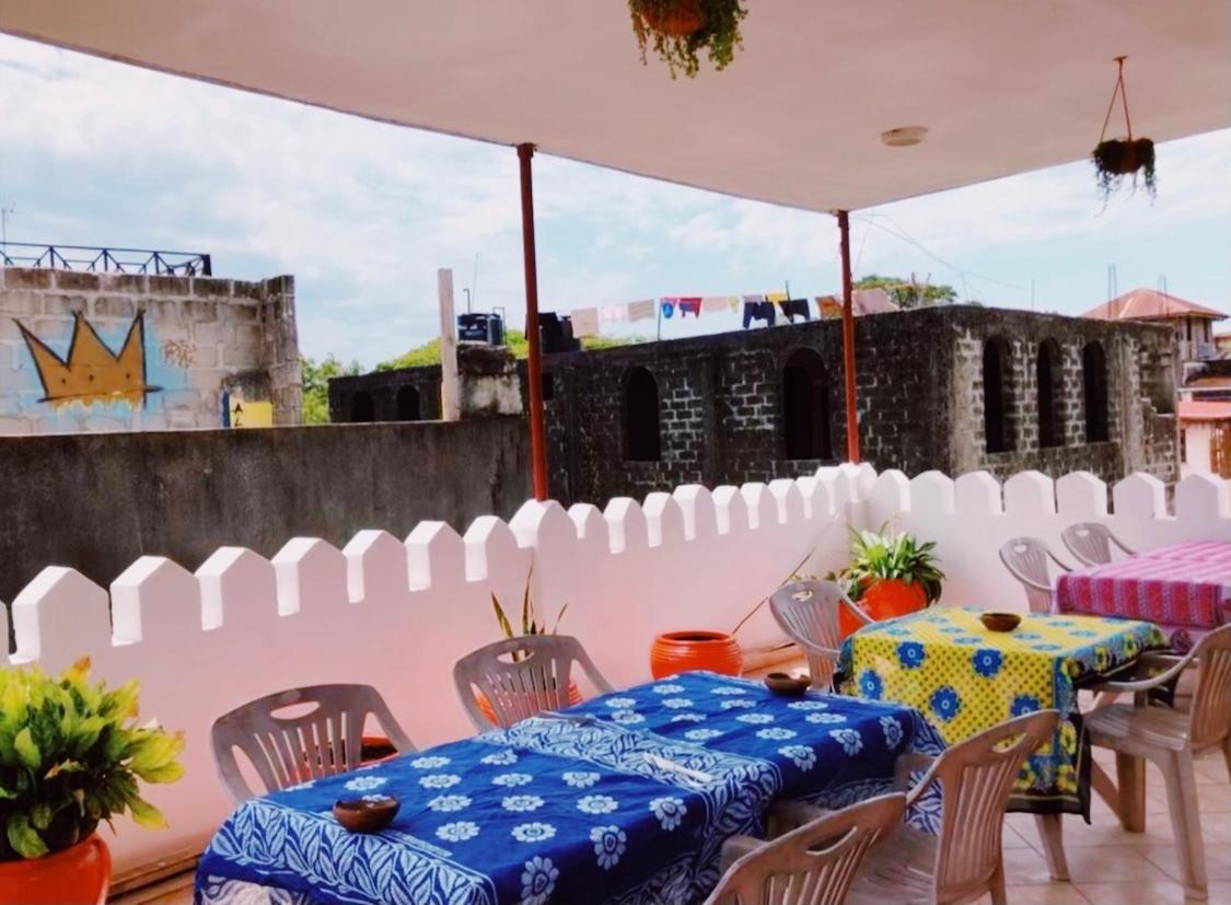 Bed and Breakfast Kelele Square Zanzibar Esterno foto